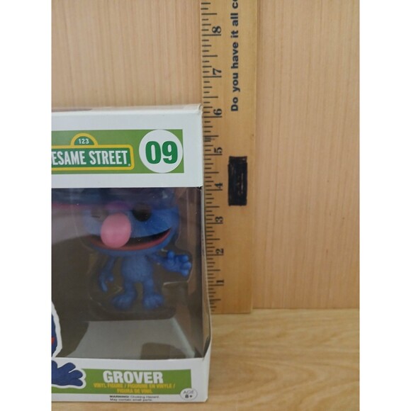Funko Pop Grover #09 Sesame Street Collectible Toy 2015 - Picture 6 of 6